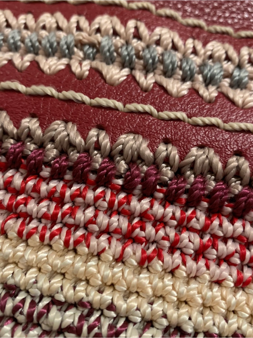 The Sak crimson woven-trim crossbody bag - Picture 3 of 12